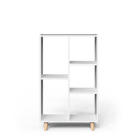 Offset Kids Shelf